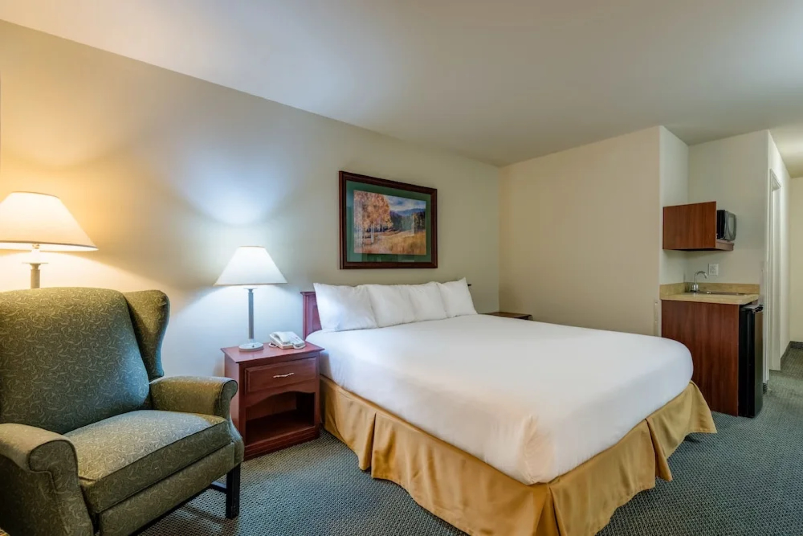 Days Inn & Suites Parachute
