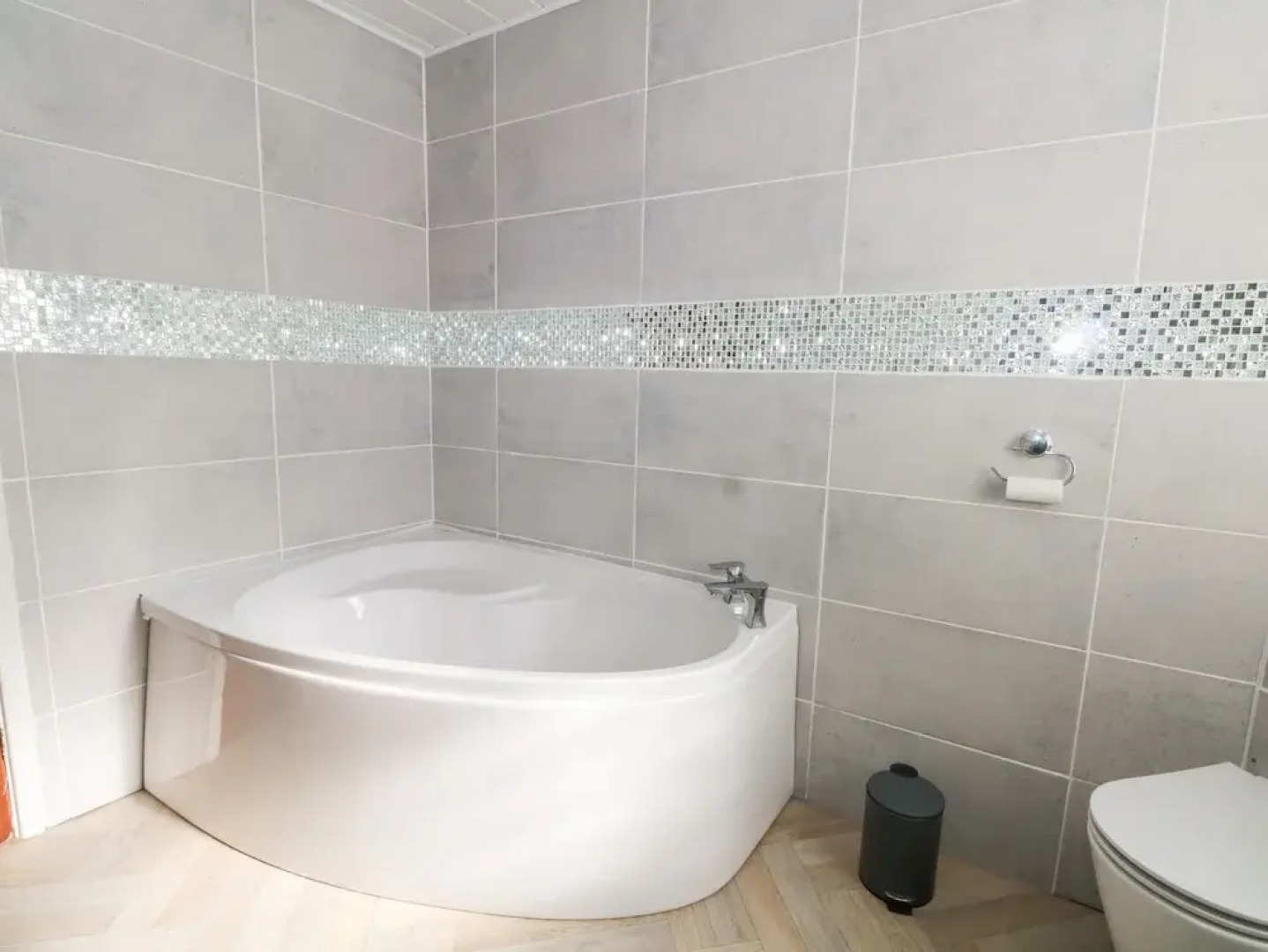 Hawksbridge Bungalow