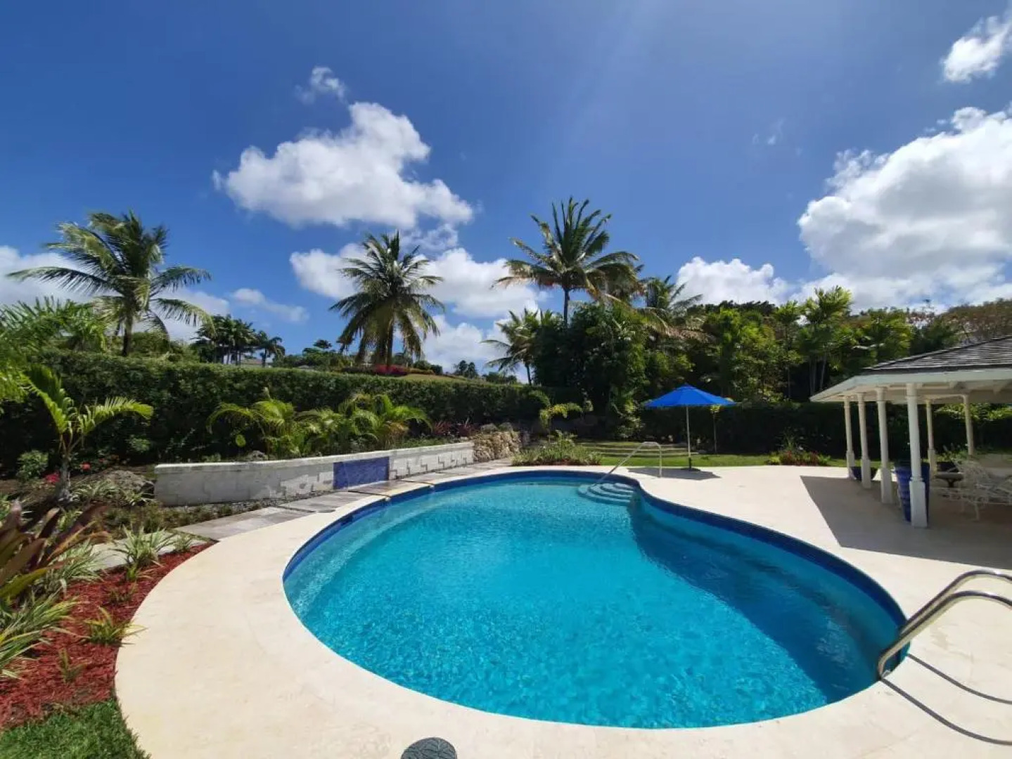 Coconut Grove 8 Luxury Villa by Island Villas