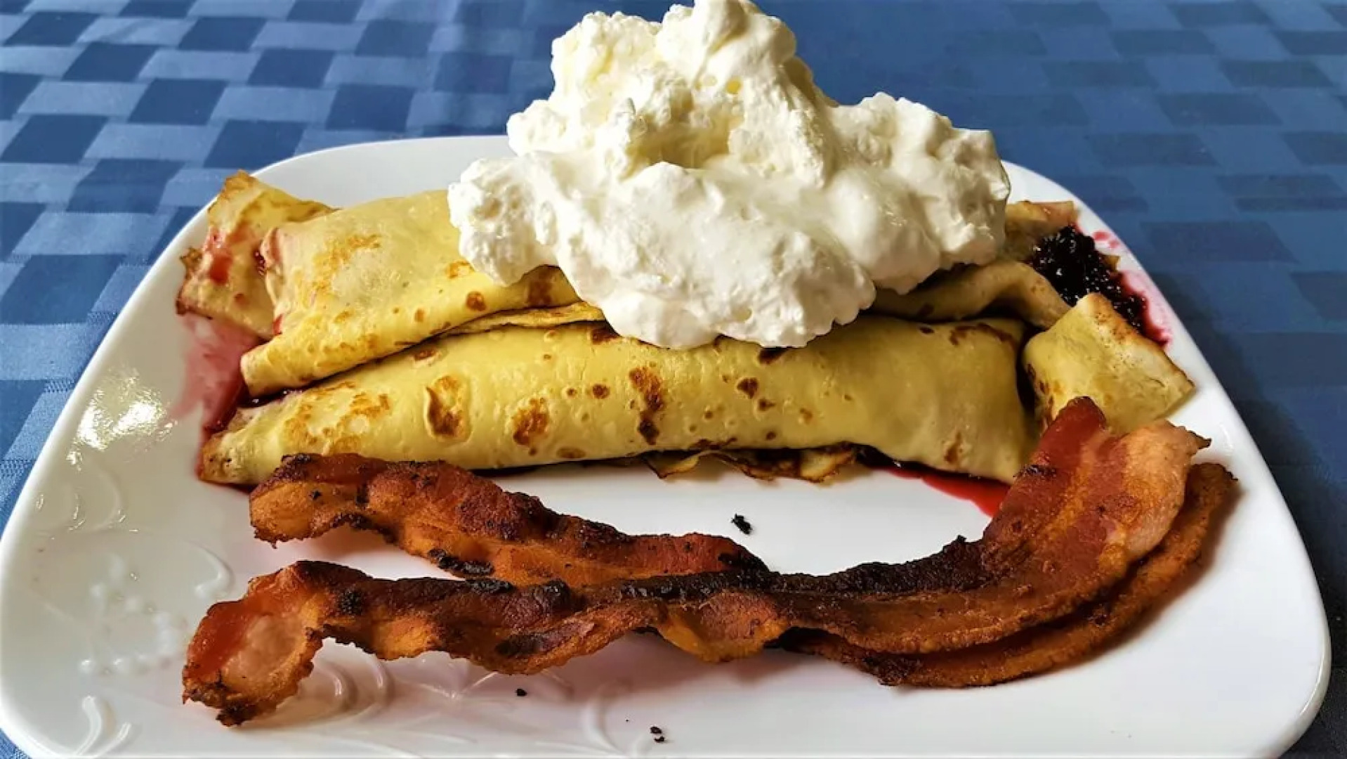 Holidae House Bed & Breakfast