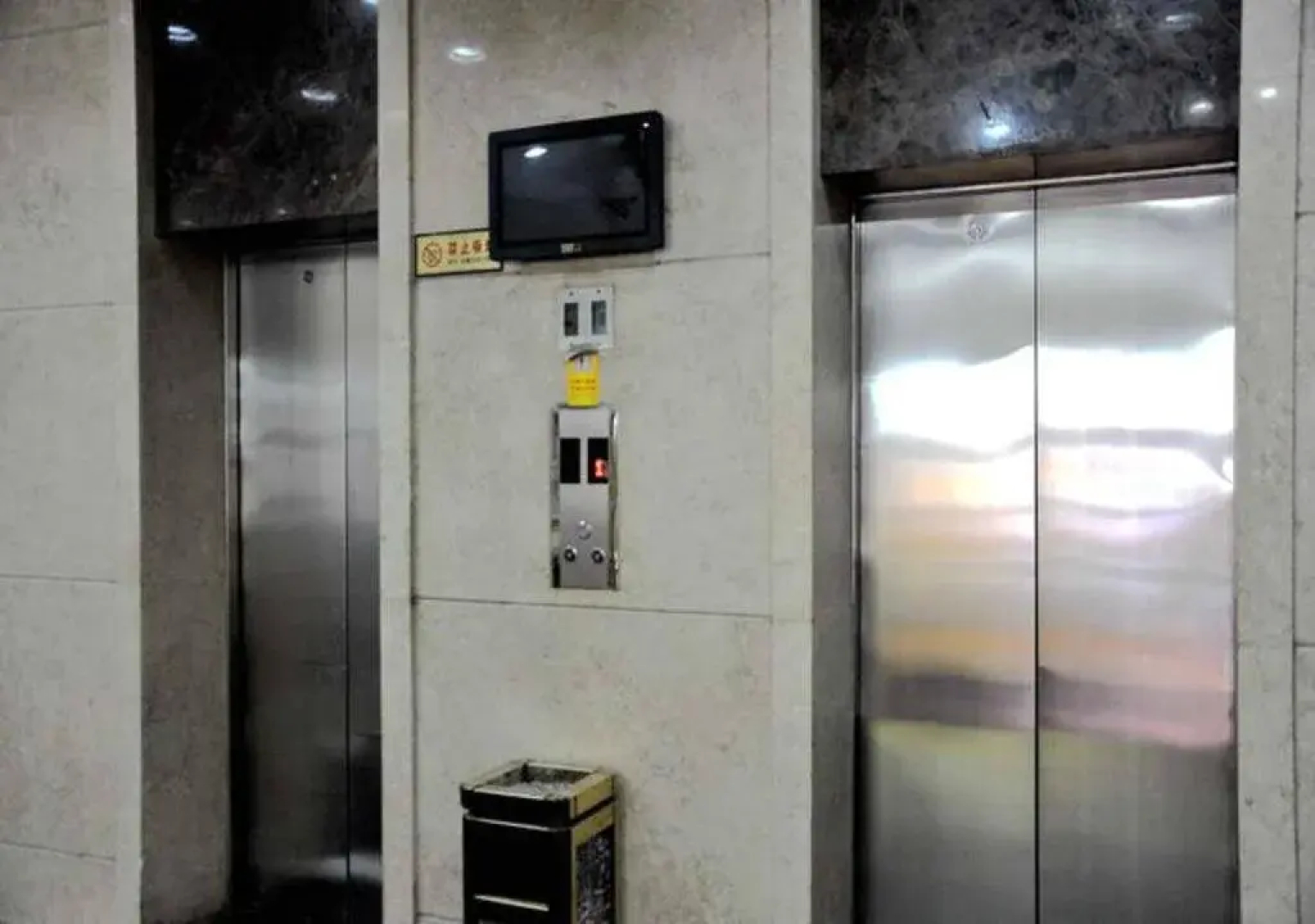 Yinchuan Zhengyang Fast Hotel West Jiefang Street Branch