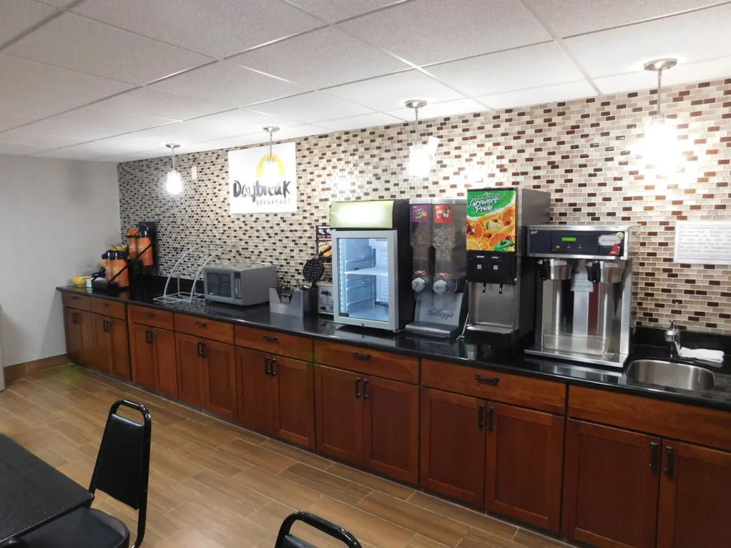 Days Inn by Wyndham Mounds View Twin Cities North