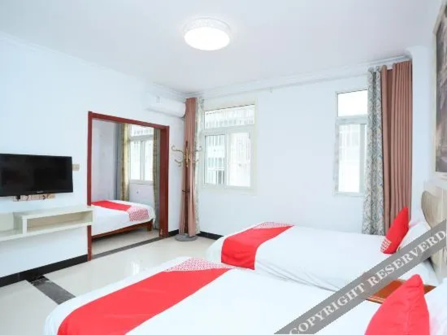 Tianzhu Business Hotel