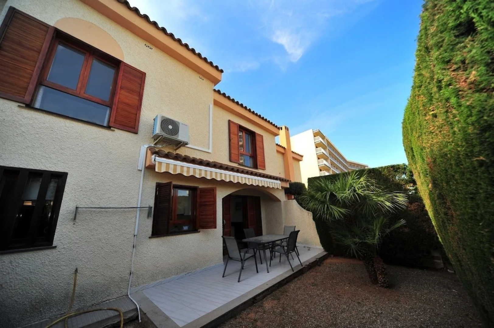 Costa Brasil Orange Costa