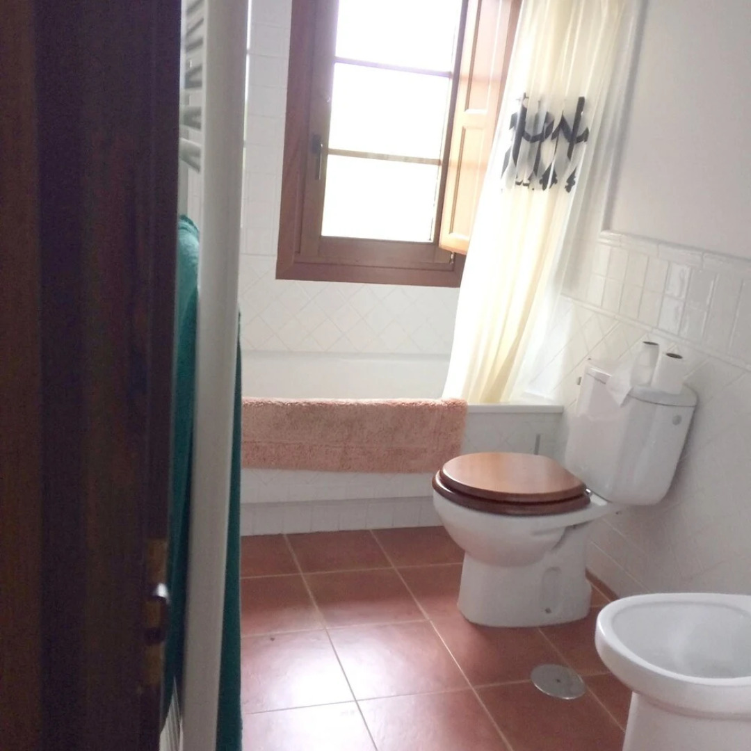 House With 4 Bedrooms in Sabugo, With Wonderful sea View and Furnished