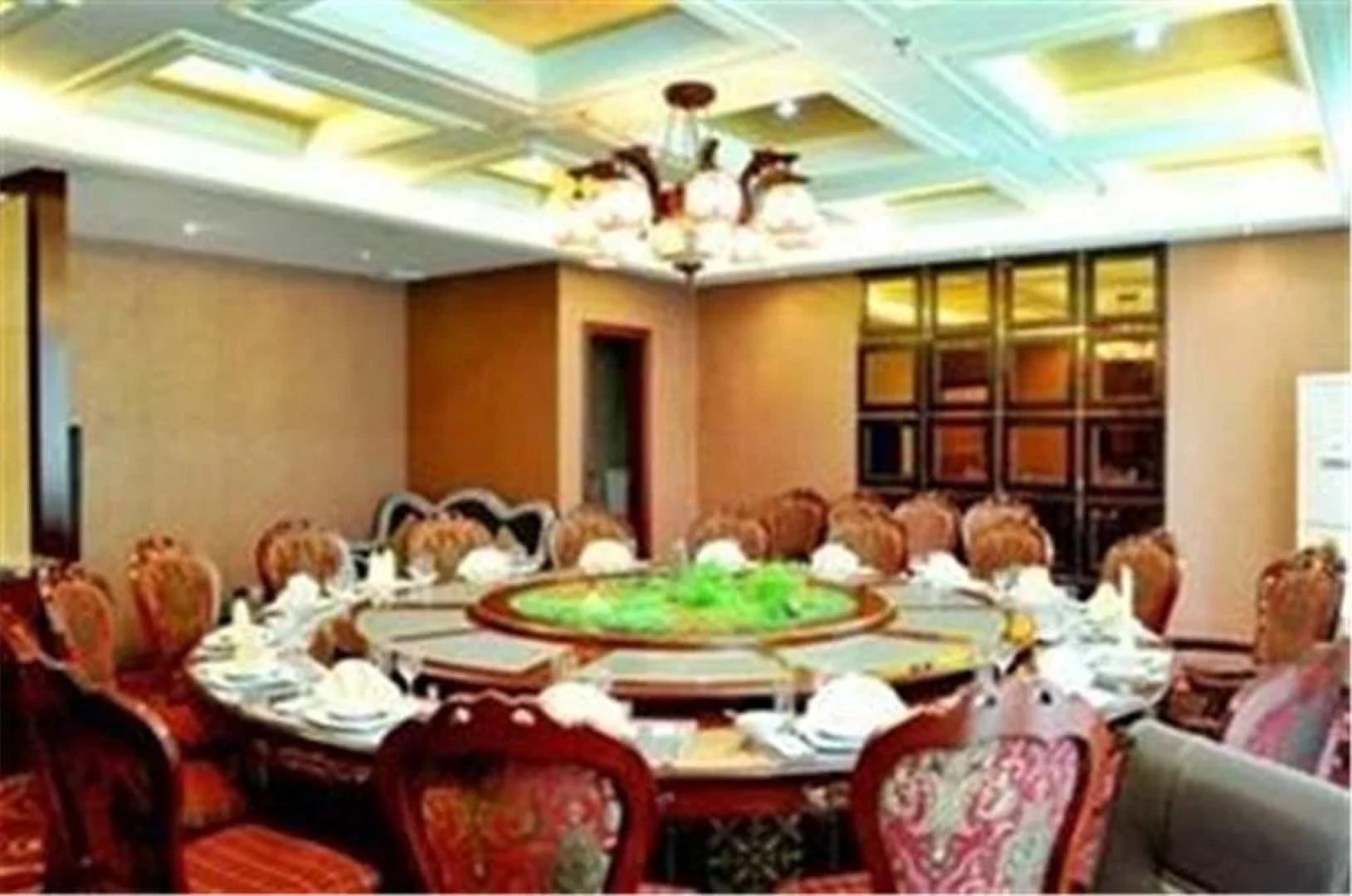 安顺神奇福运酒店