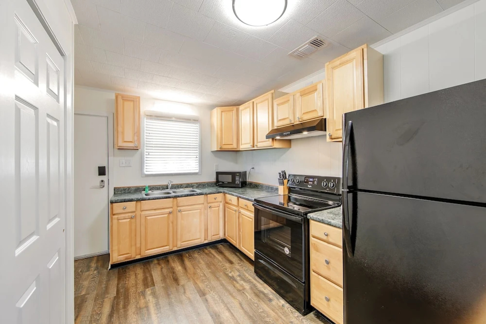 Southern Breeze Lodge