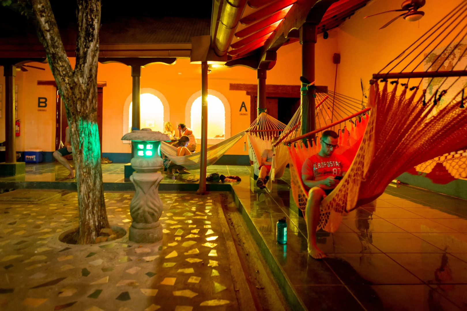 Poco a Poco Hostel