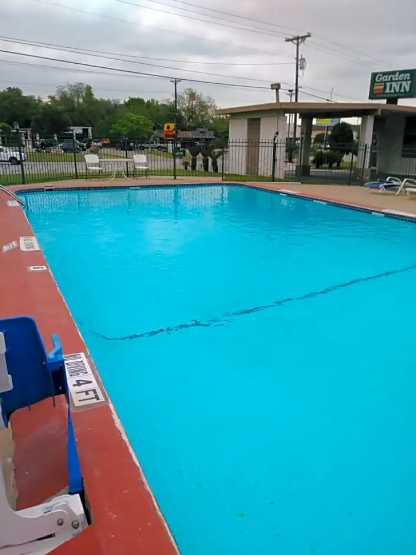 Garden Inn  Suites New Braunfels