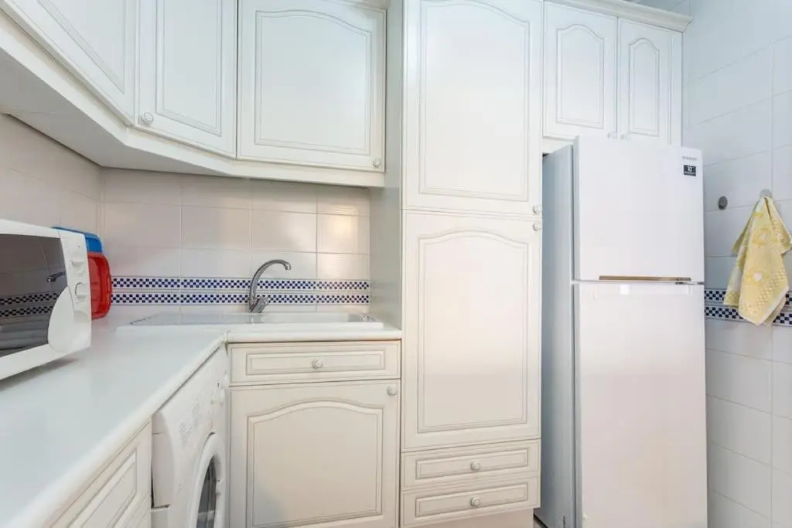 Tivoli Apt8 with Pool&Garage