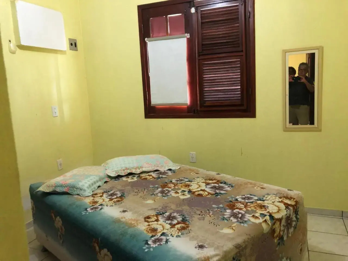 Casa de 4 quartos á 6Km da praia de Lagoinha-ce