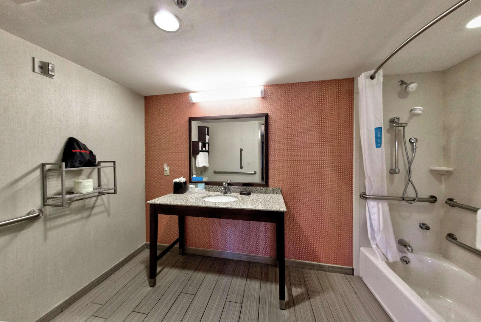 Hampton Inn Neptune/Wall