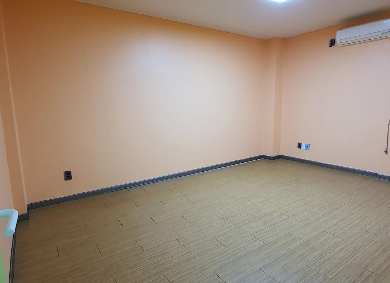 Yangju Gray Castle Pension