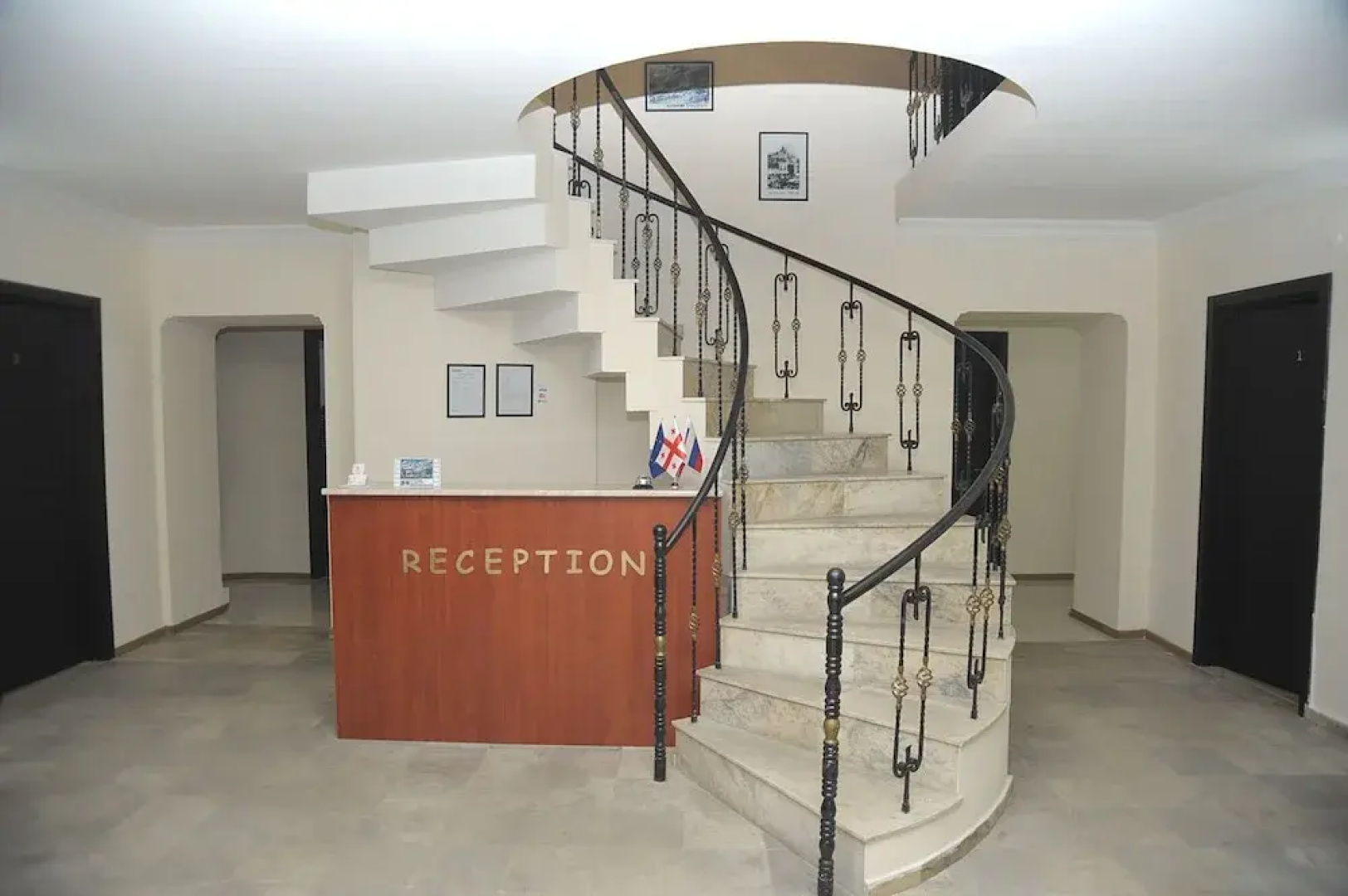Hotel Tsitsinatela