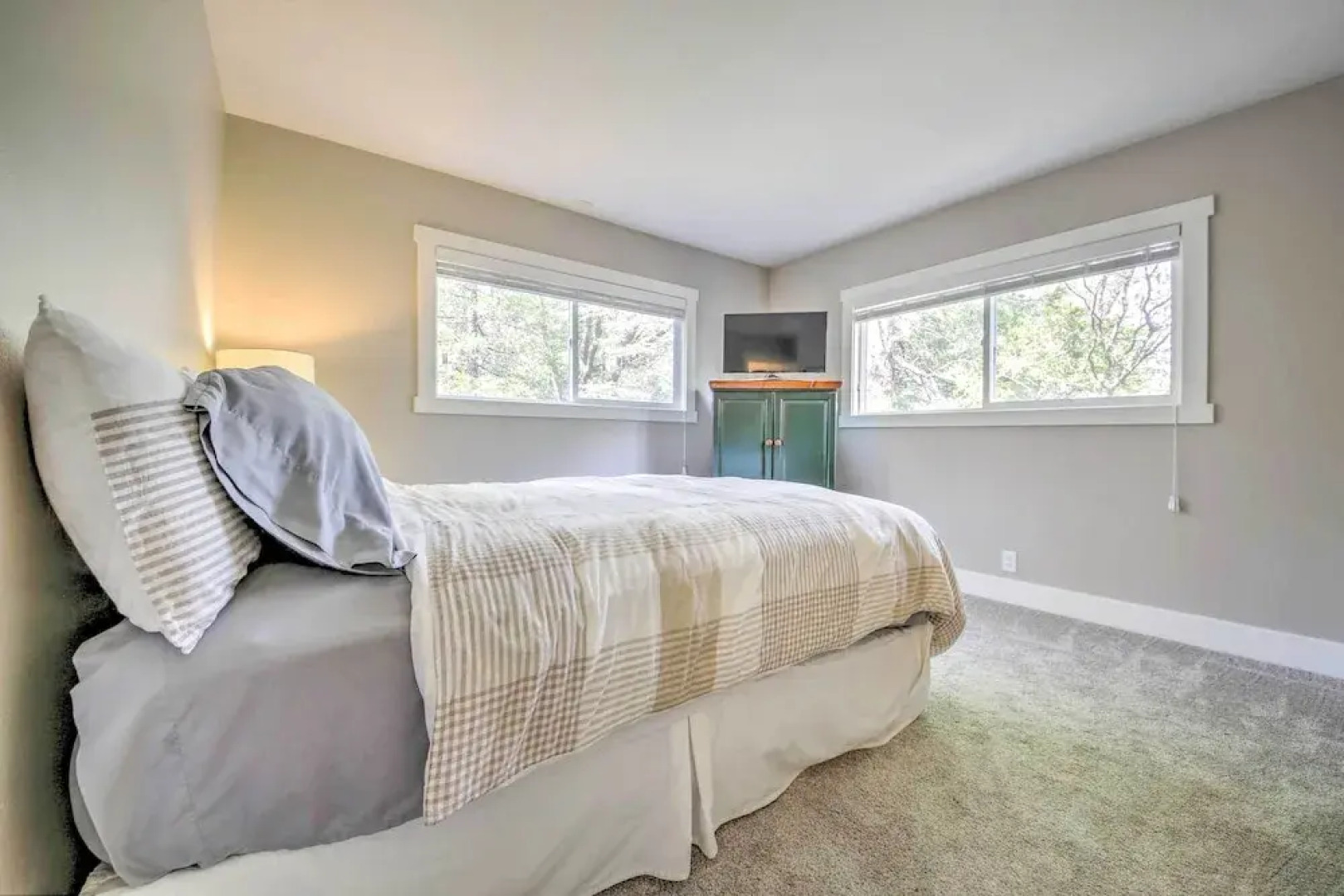 Gorgeous Lake Arrowhead Retreat: Game Room & Deck