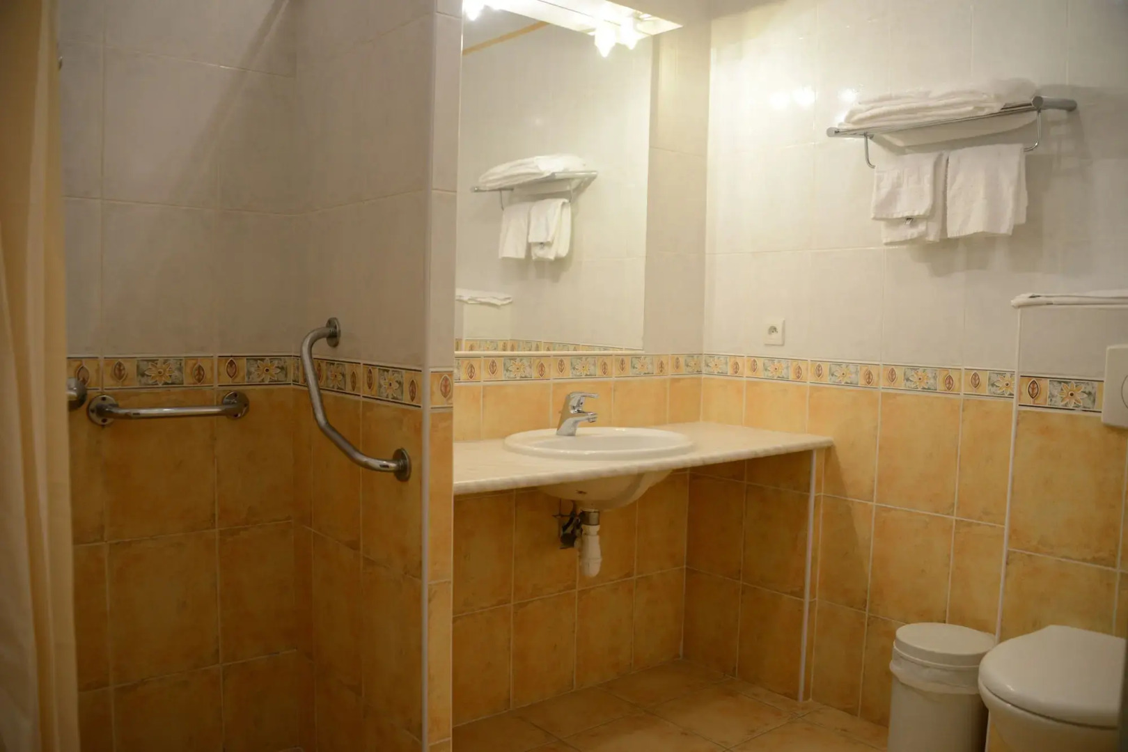 Les Jardins De La Glaciere