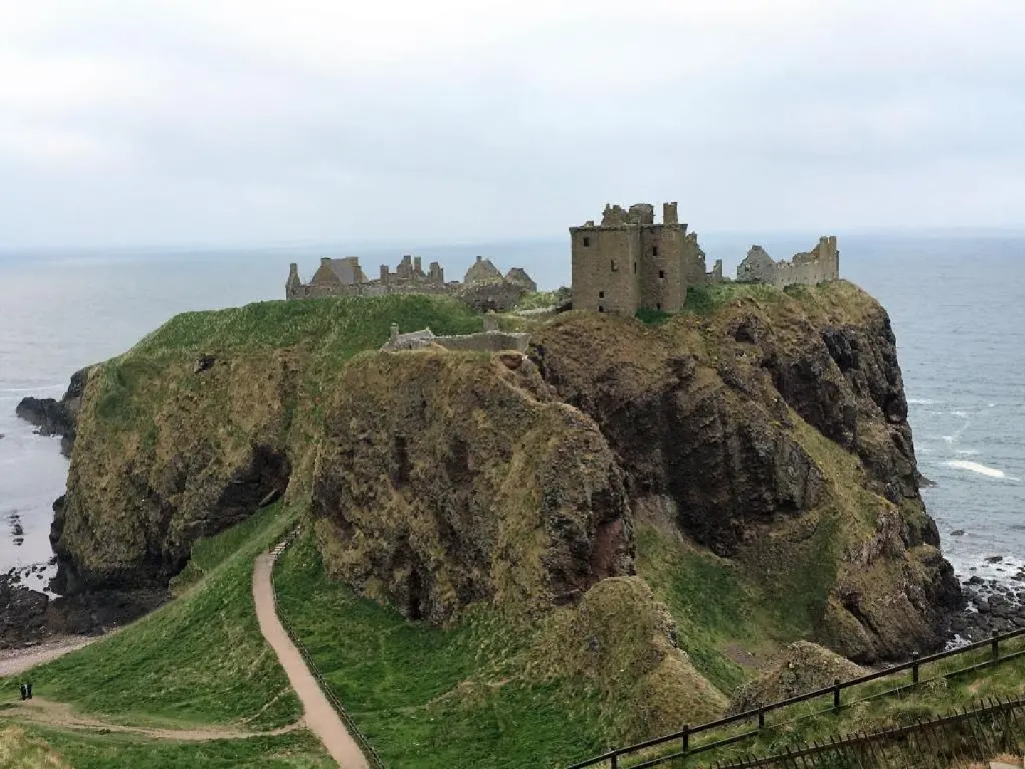 Dunnottar Woods House