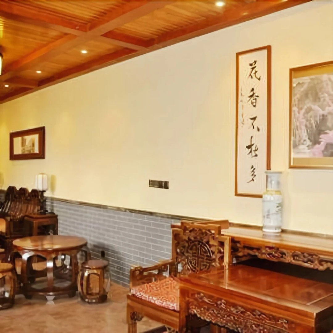 Chong Ning Castle Hotel