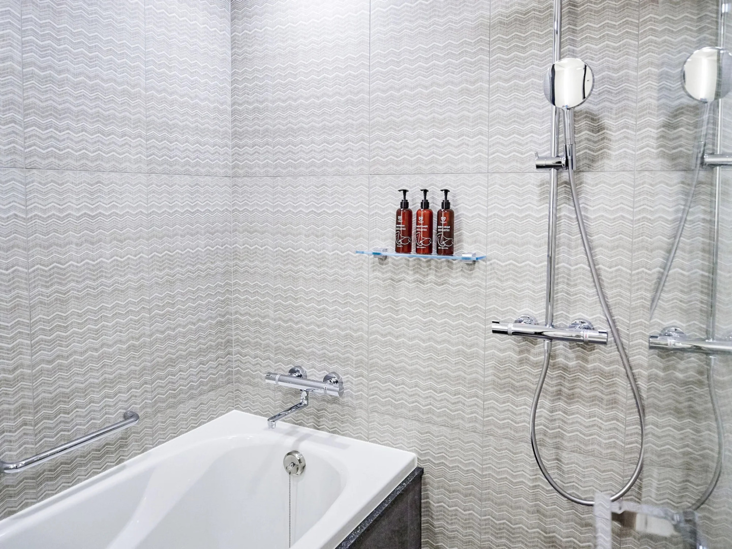 The Royal Park Canvas - Osaka Kitahama