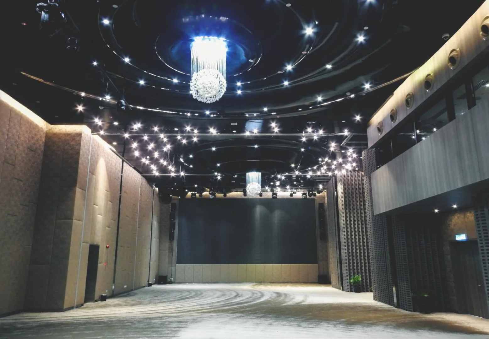 Gloria Residences Ion Delemen