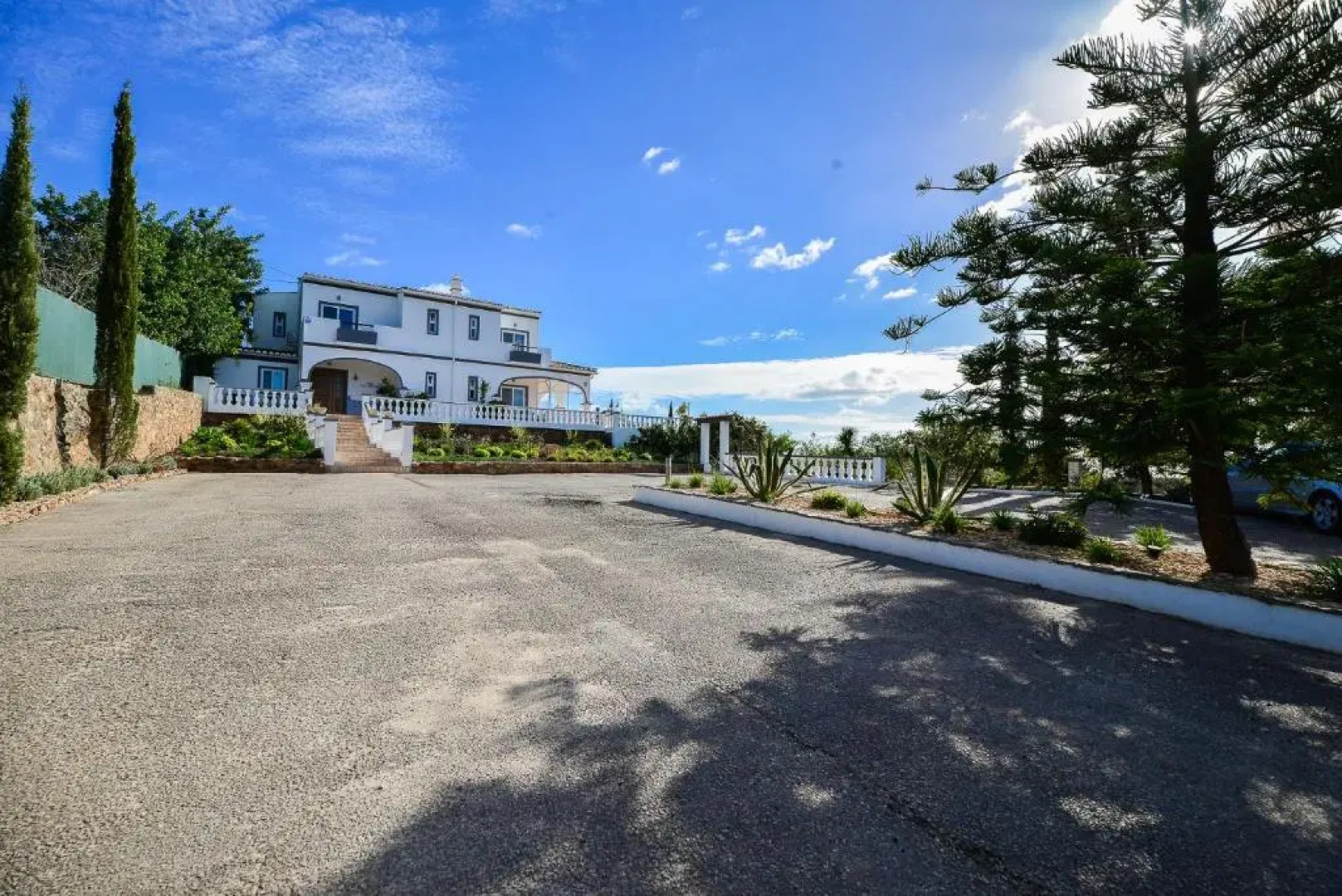 Vila Vale Mouro by OCvillas