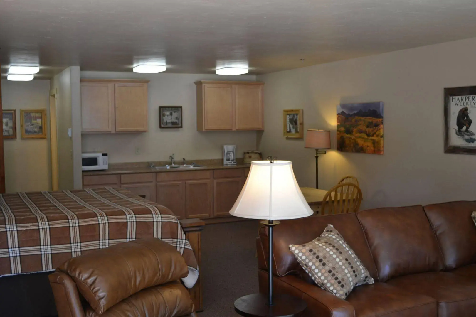 Eagle Fire Lodge & Cabins