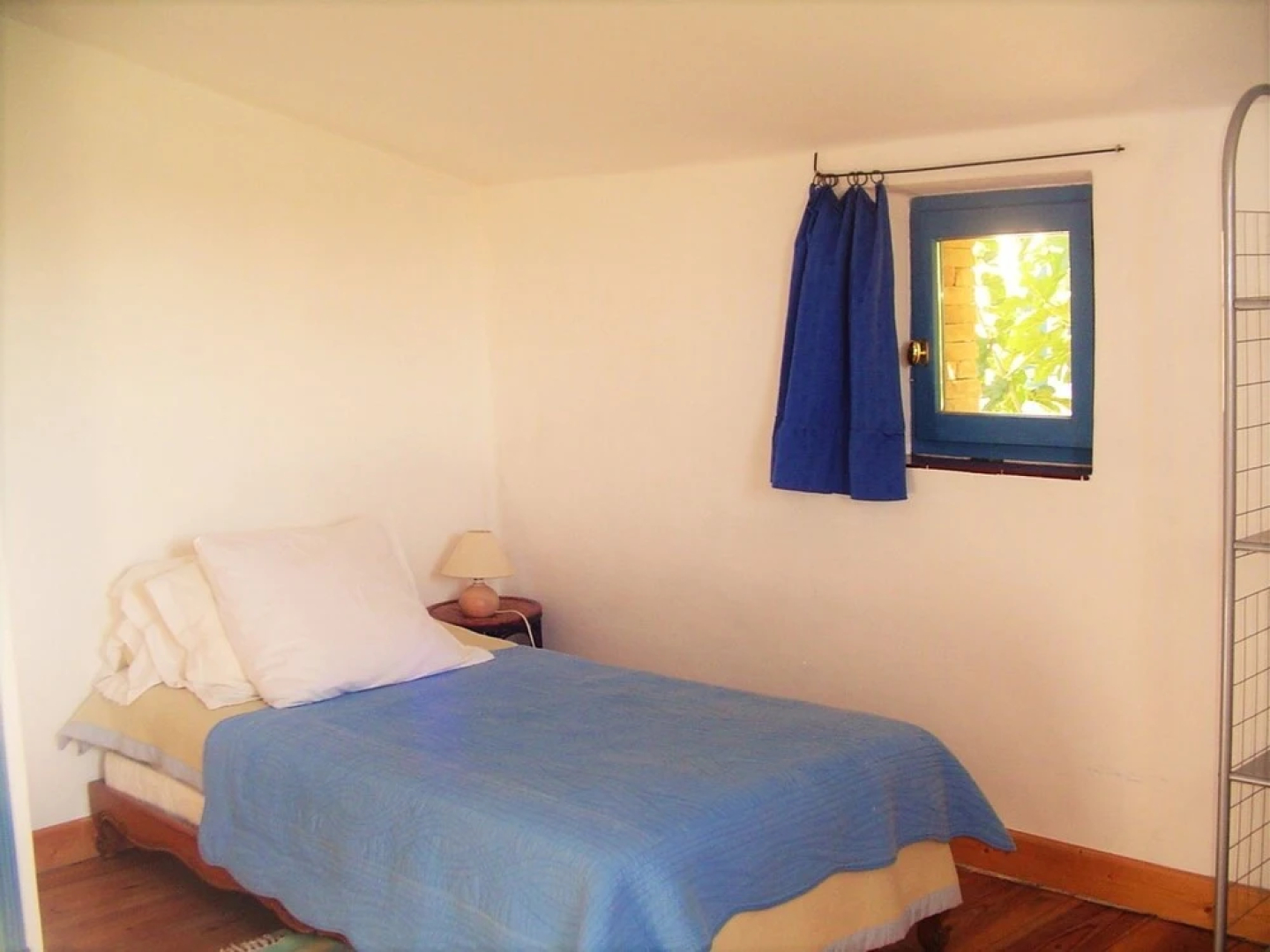 House With 4 Bedrooms in Allemagne en Provence, With Furnished Garden