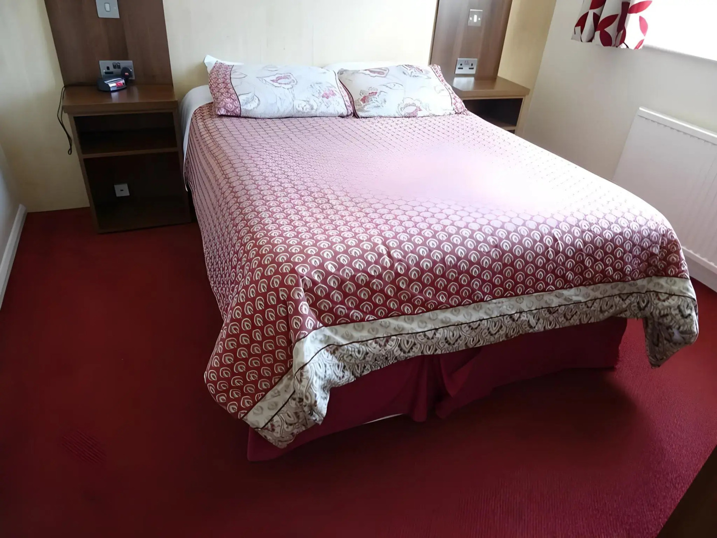 The Gatwick White House Hotel