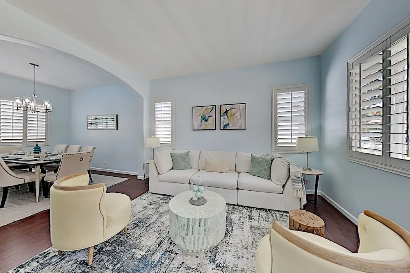 2399chat 4 Bedroom Home