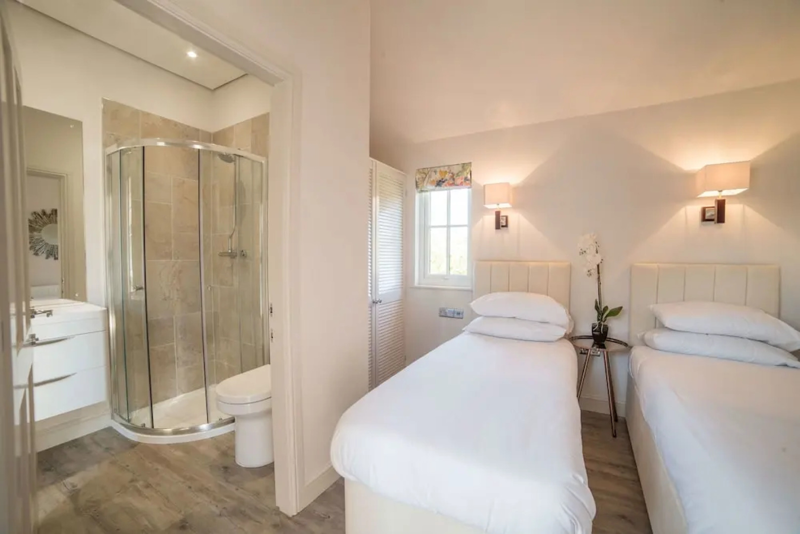 The Lakes Rookley Holiday Park