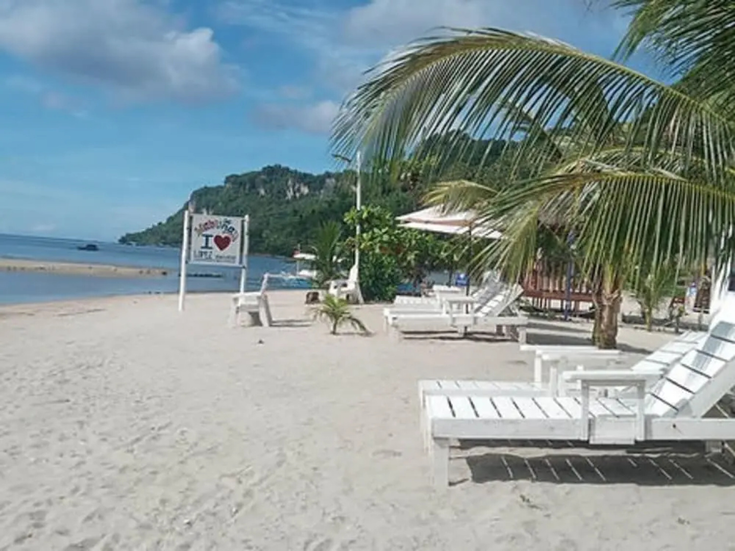 Lopez Beach Resort