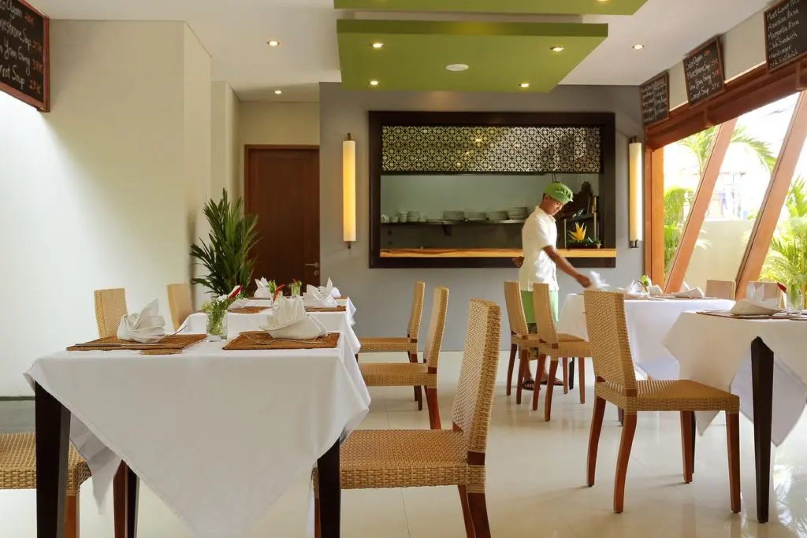 Samaja Beachside Villas