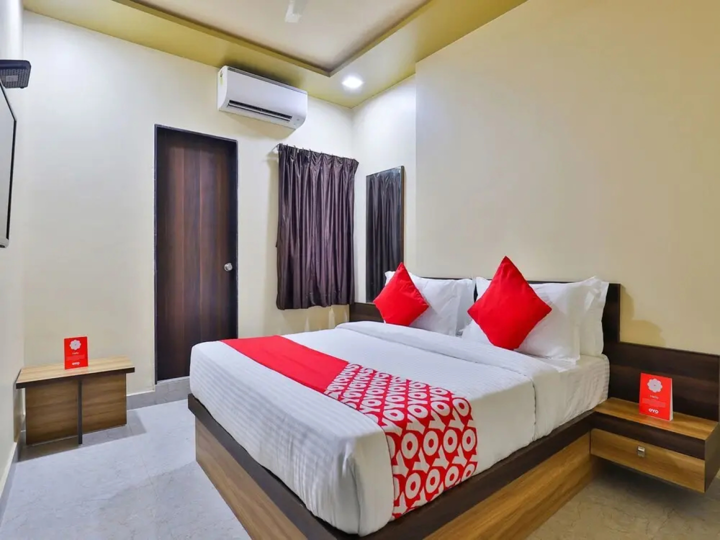 Oyo 17339 Hotel Daksh Somnath
