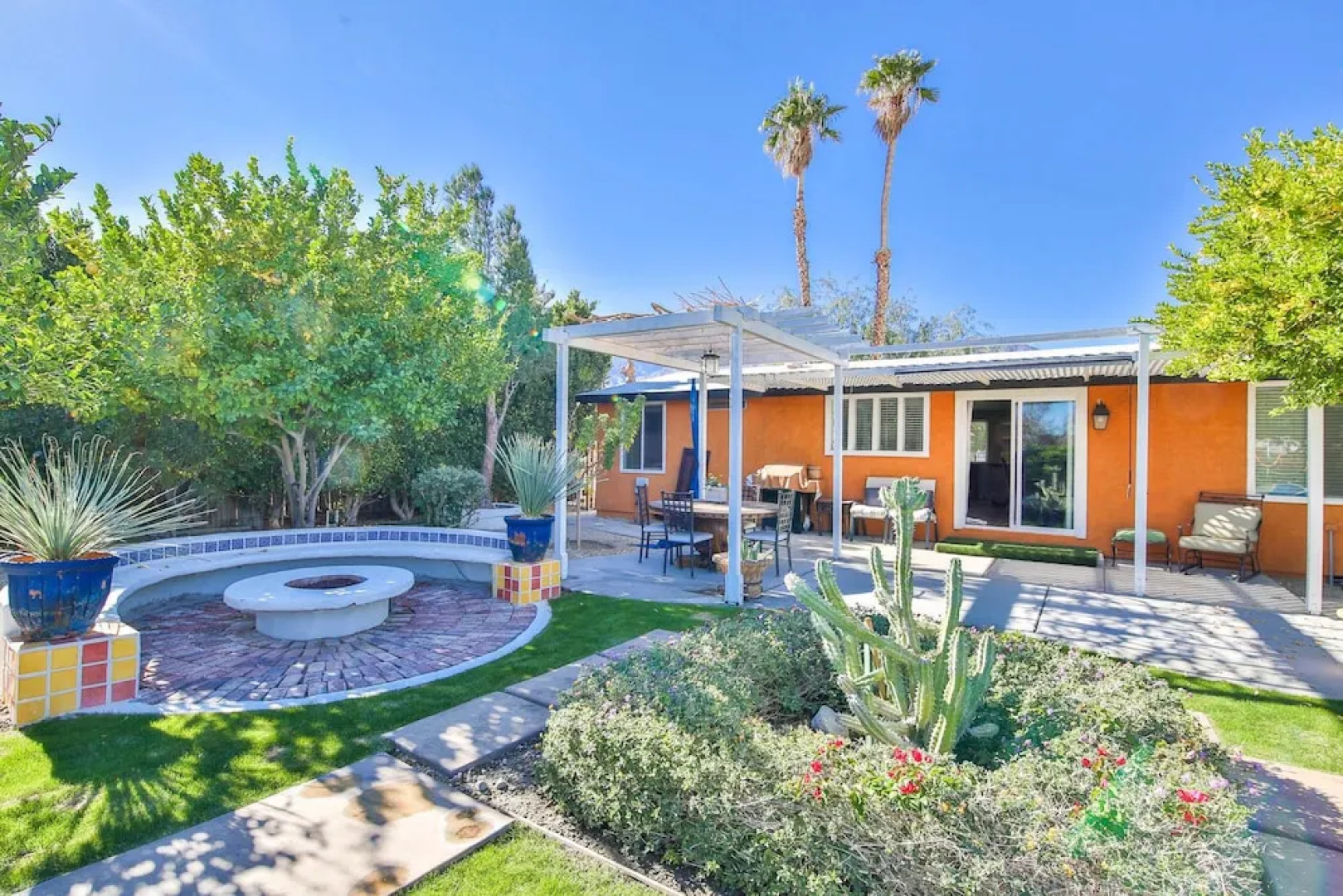 Sahara Mineral Hot Springs Spa & Resort