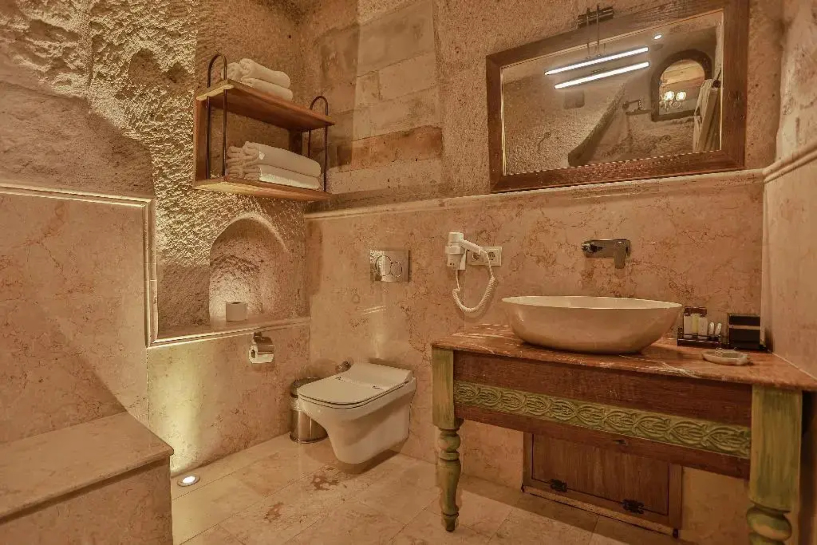 Отель Şah Saray Cave Suites Halal