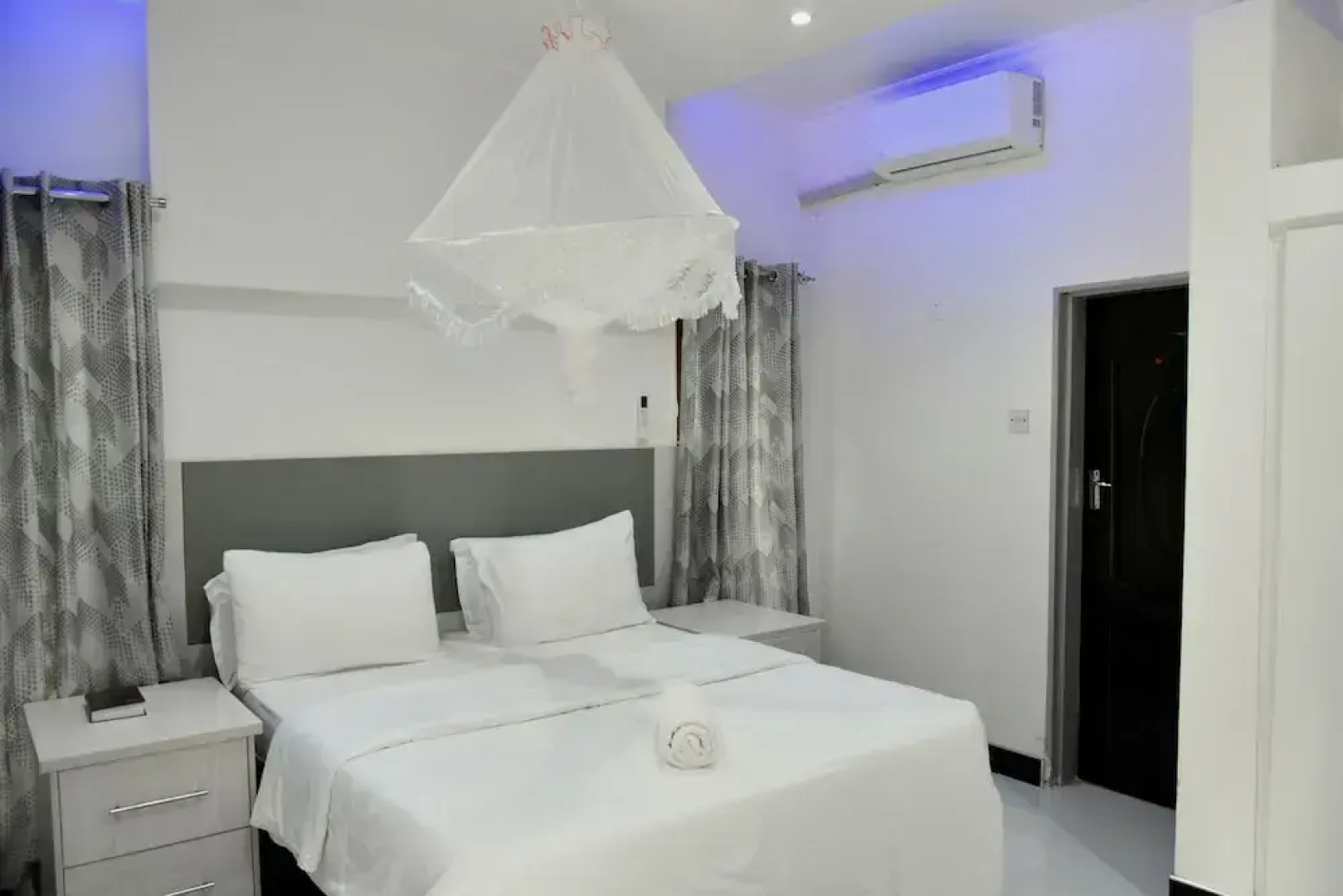Alexandrina's Corner Bed and Breakfast