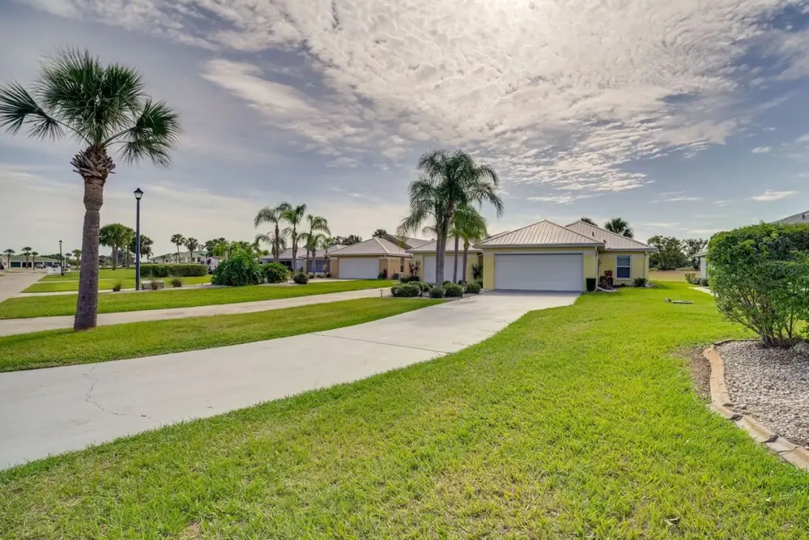 3 Mi to Lake: Peaceful Home w/ Grill in Sebring