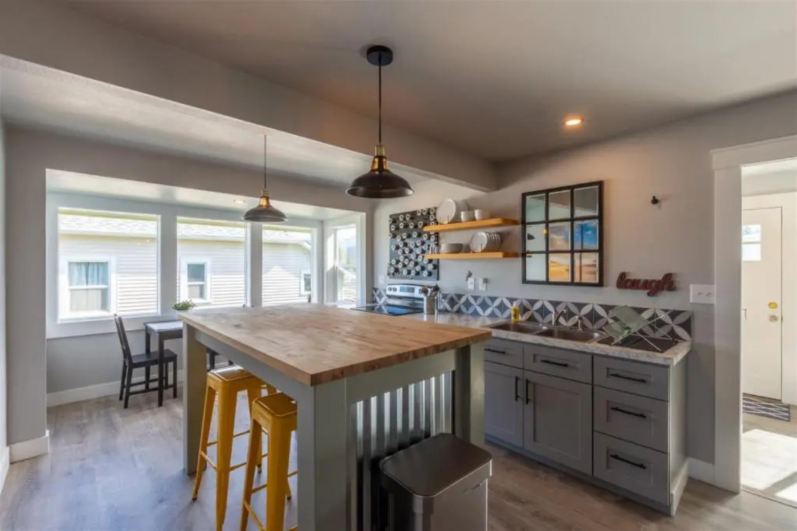 PA The Hidden Chicken