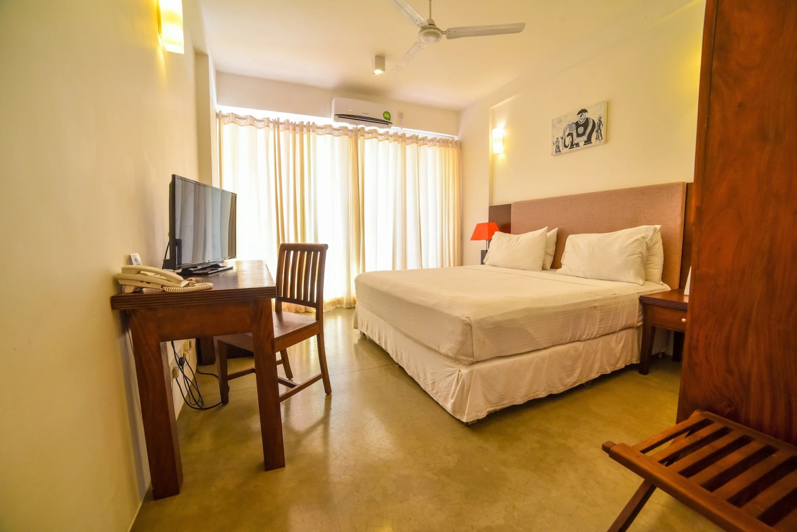 Coral Rock by Bansei