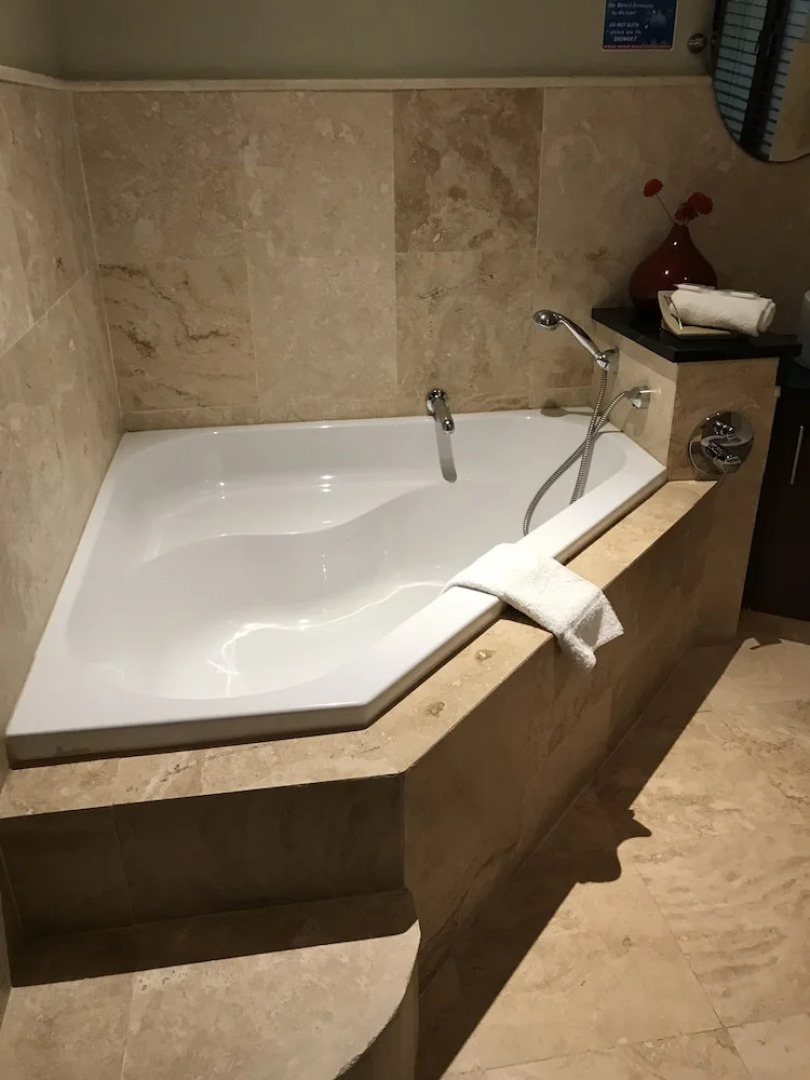 Clouds End Boutique Guest House & Spa