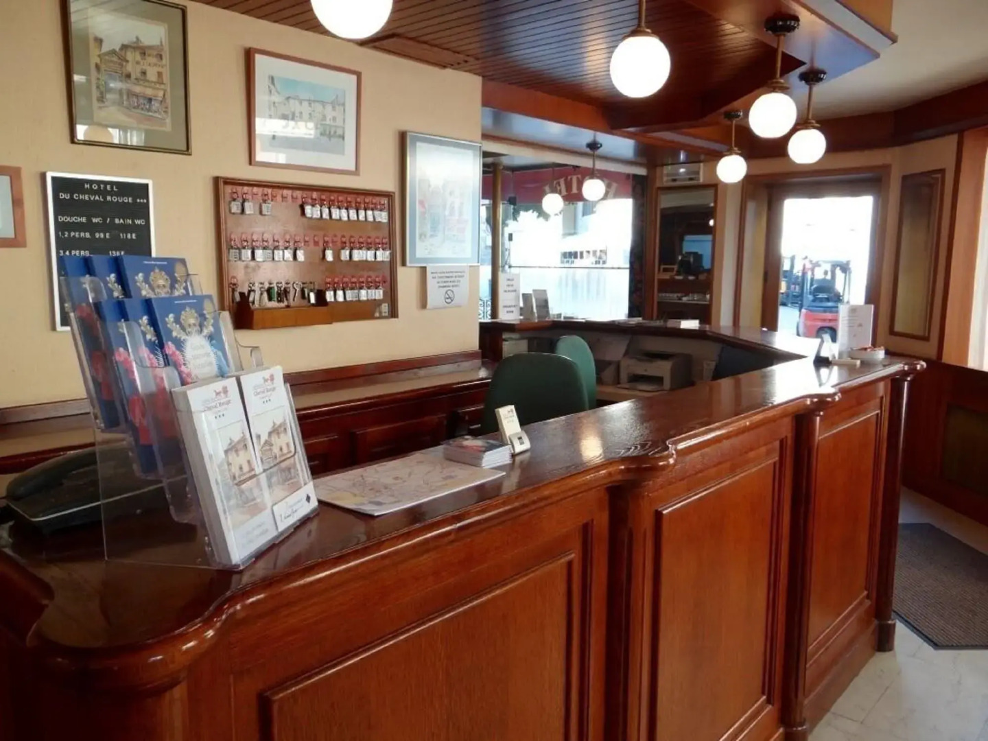 Hotel du Cheval Rouge