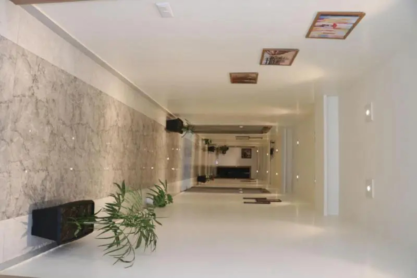 The Hotel Royal Jewel