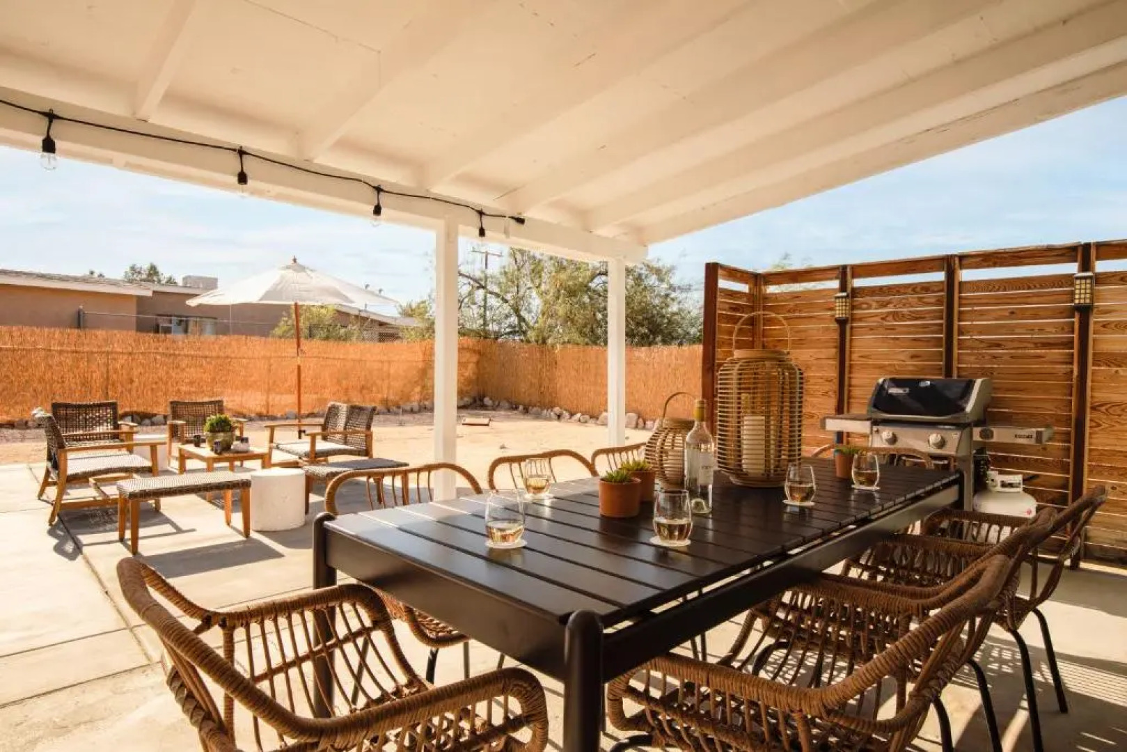 Lovegrass by Avantstay Desert Haven w/ Stunning Patio w/ Ping Pong!