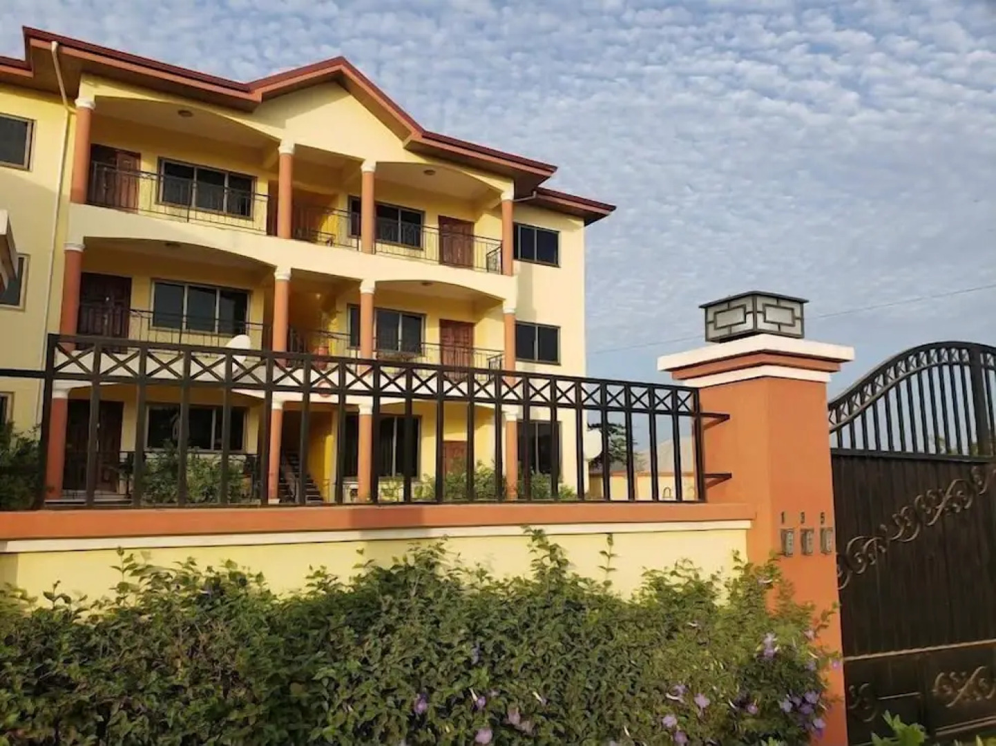 Lovely Apartment Bargain Rate, Accra, Ghana