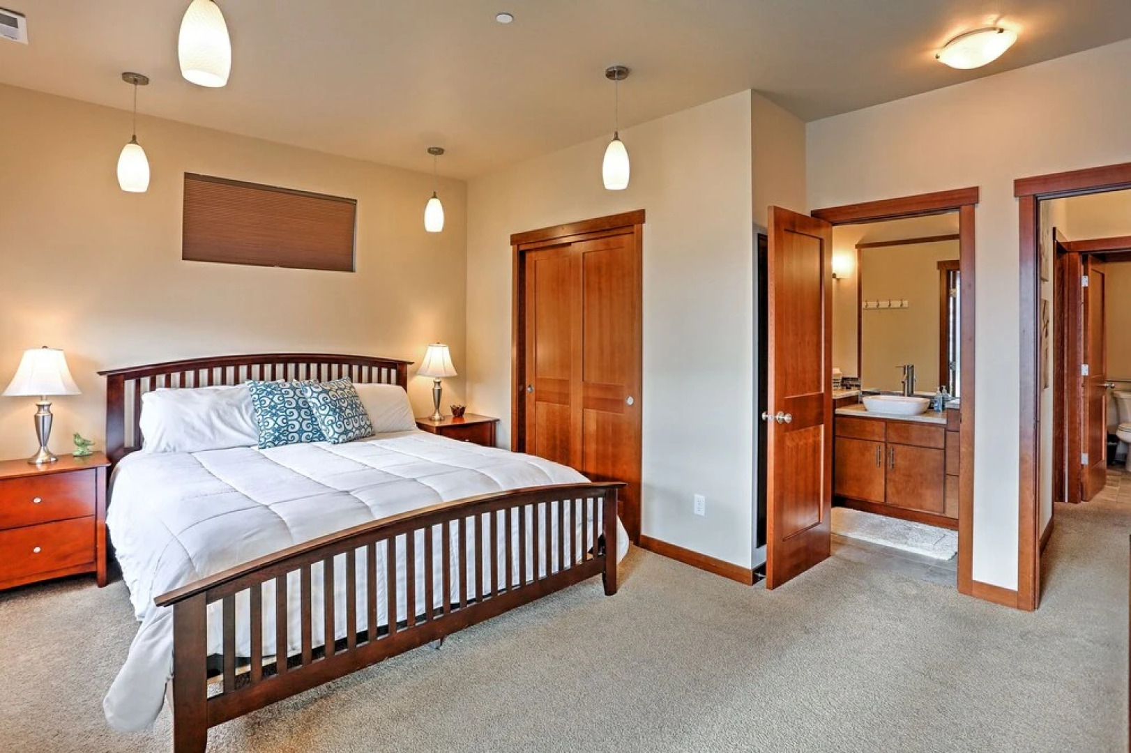 Marvelous Manson Condo, Steps to Lake Chelan Beach