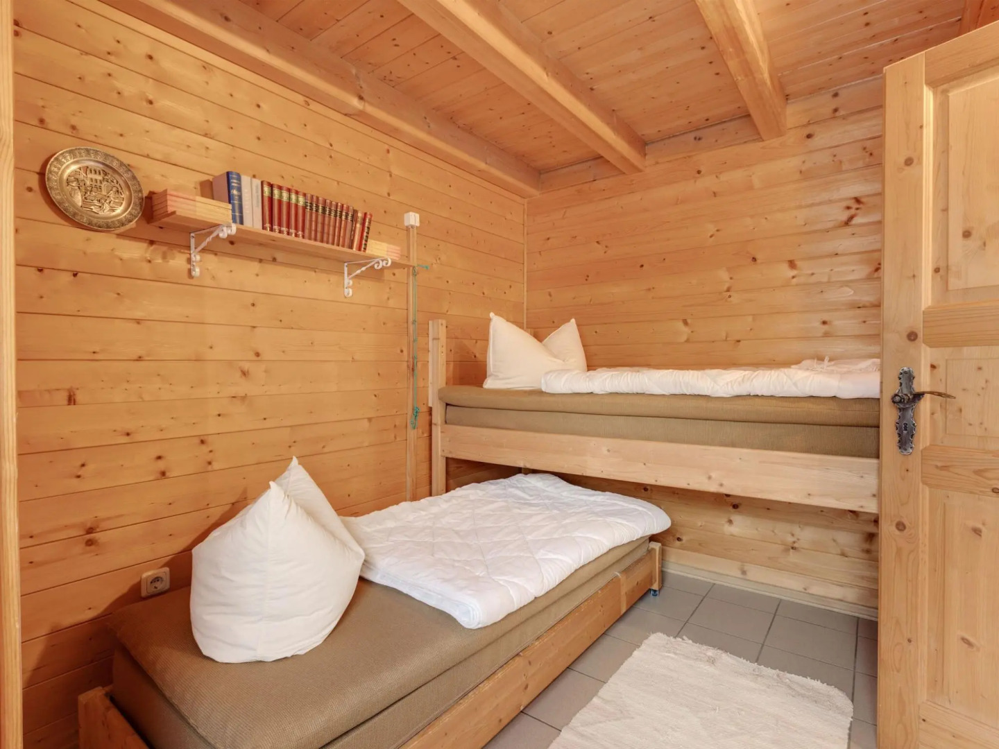 Holzferienhaus in Hinterrod mit Sauna