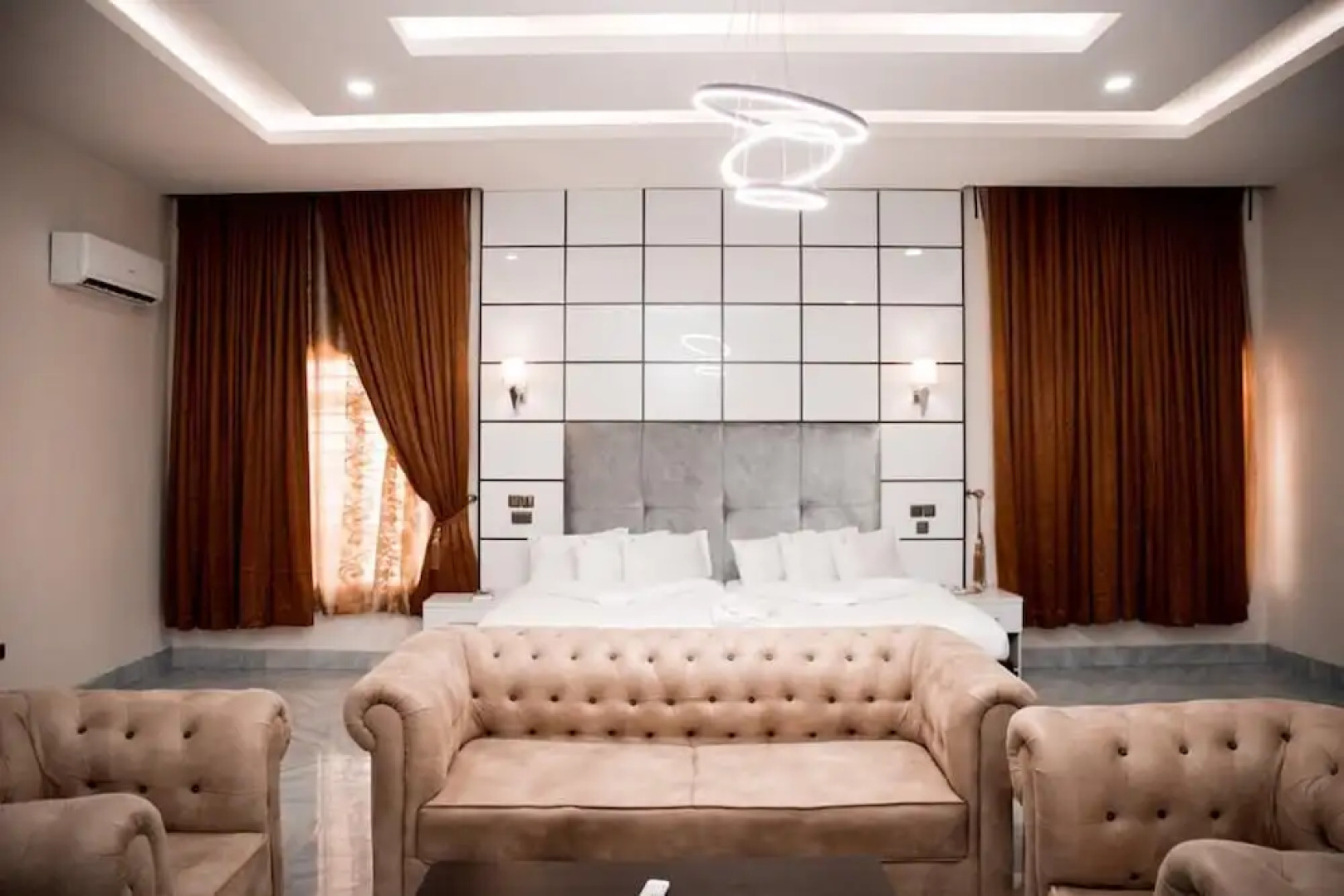 Crispan Suites And Event Center