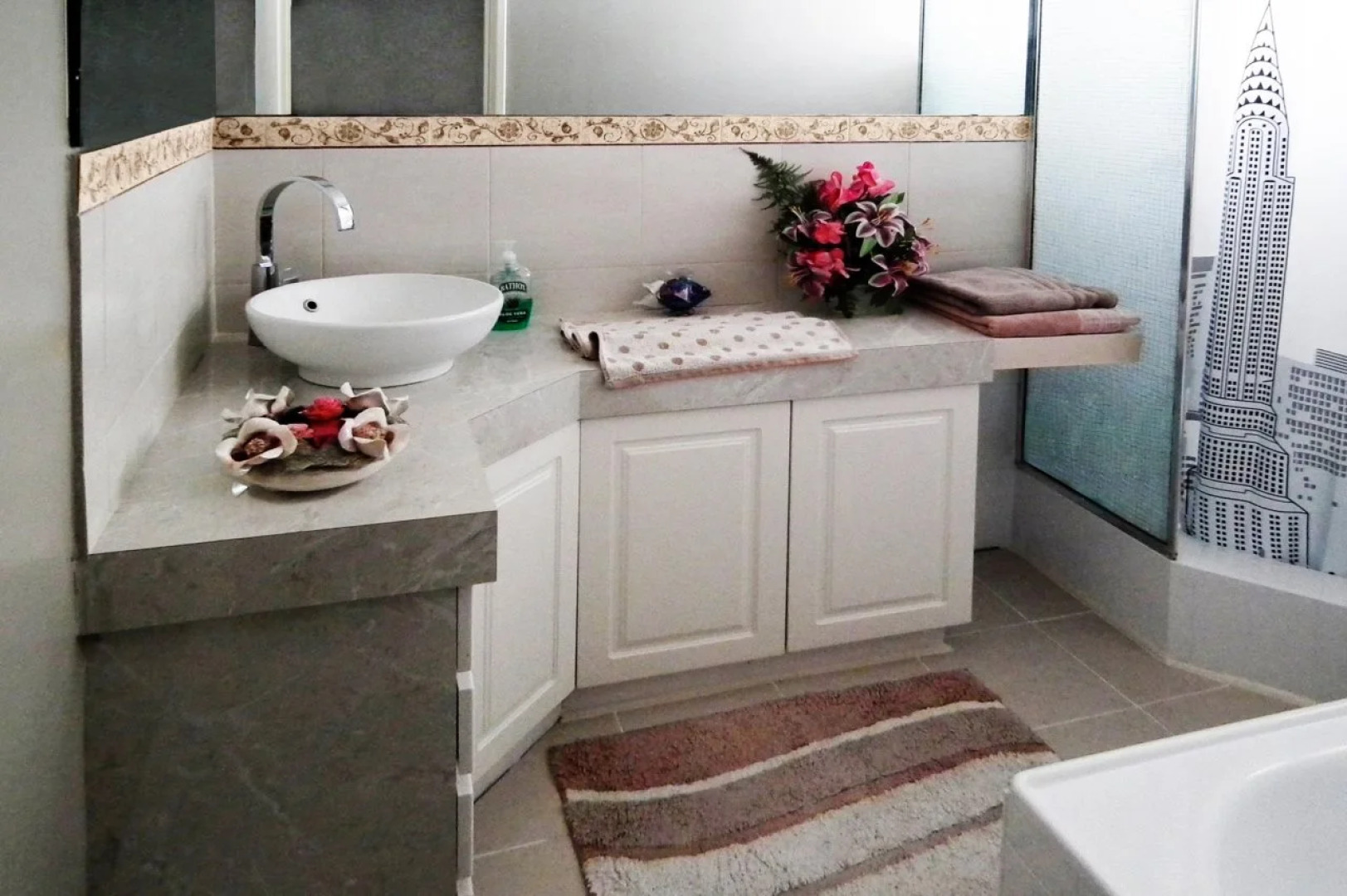 The Spanish Guesthouse, Private Rooms