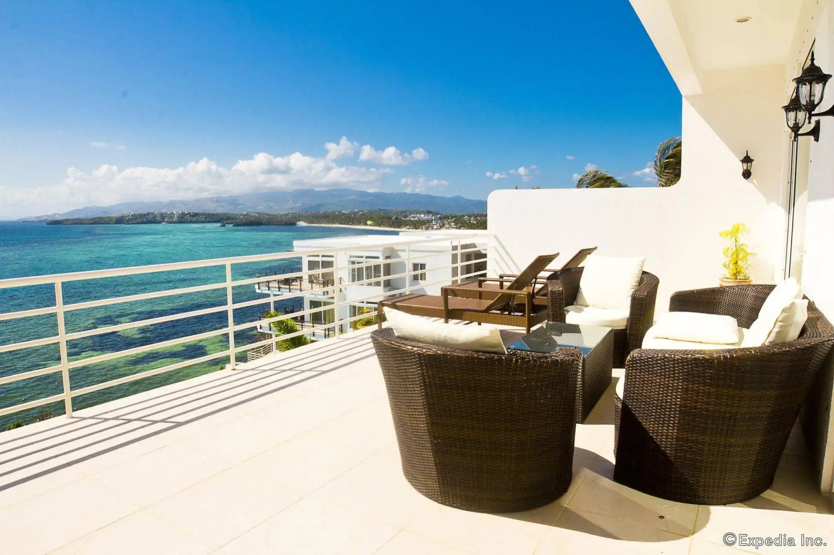 Cohiba Villas Apartments