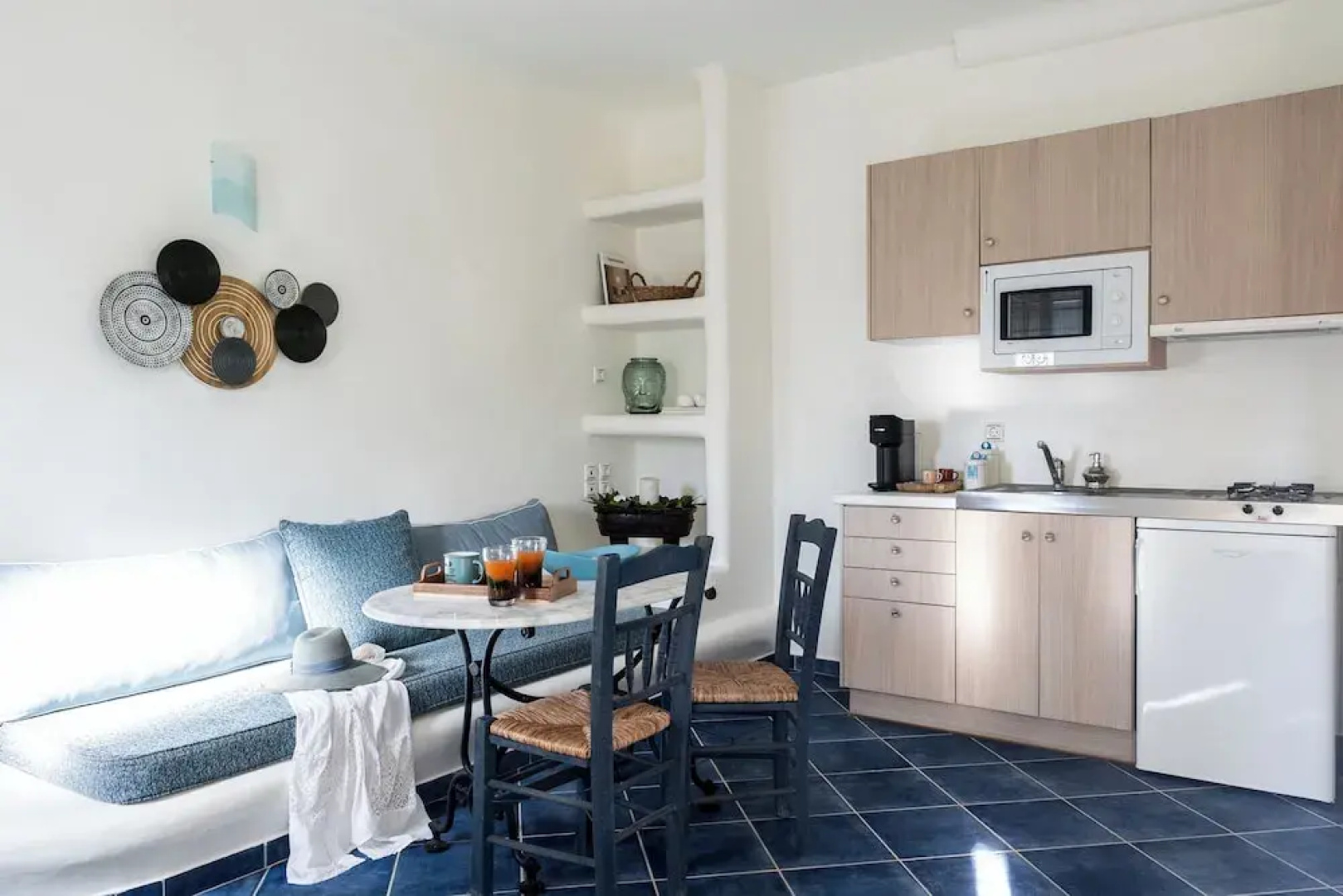 Makani Suites